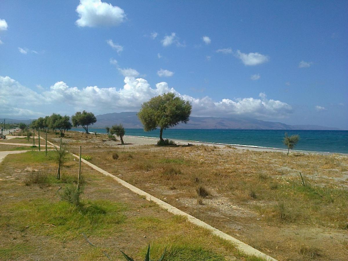 Apartament Leon Maleme Do 6 Os.公寓 外观 照片
